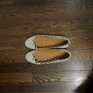 Chloe Scalloped Ballet flats